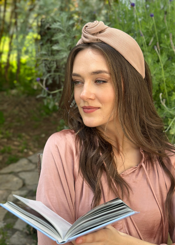 קשת סיירה קאמל בהיר