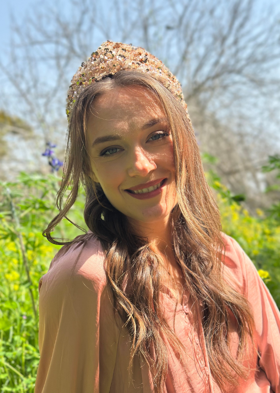 קשת רחבה זואי רוזגולד