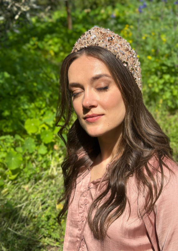 קשת רחבה זואי רוזגולד