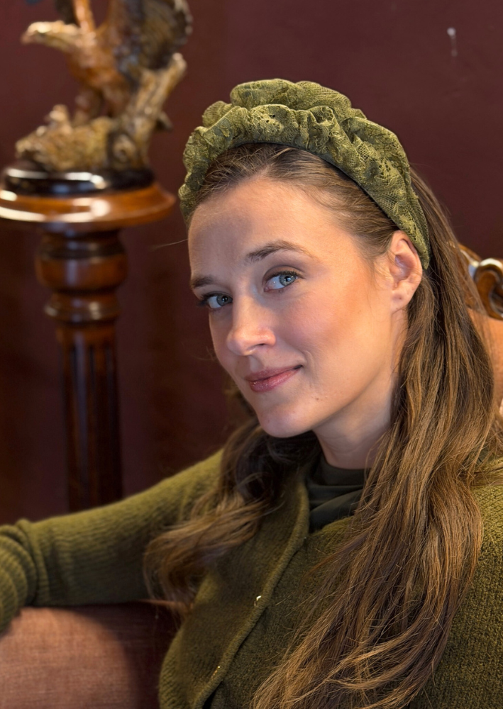 קשת צרה רנה תחרה ירוק זית