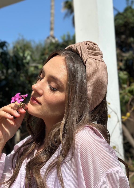 קשת רחבה סיירה קאמל בהיר