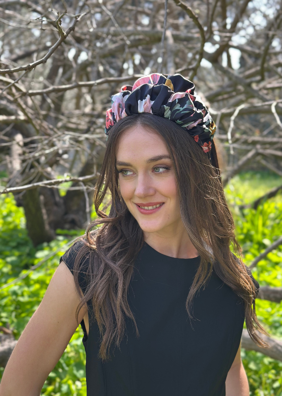 קשת רחבה נמסיס שחור פרחוני