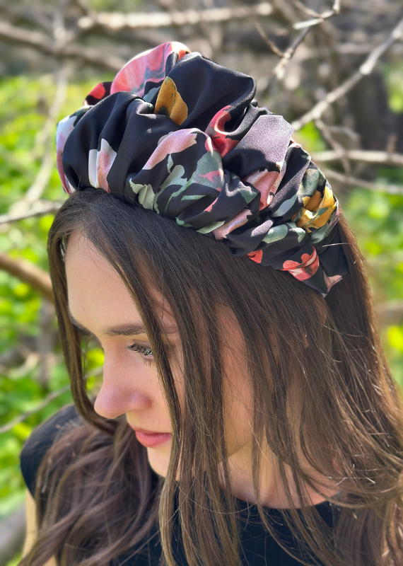 קשת רחבה נמסיס שחור פרחוני