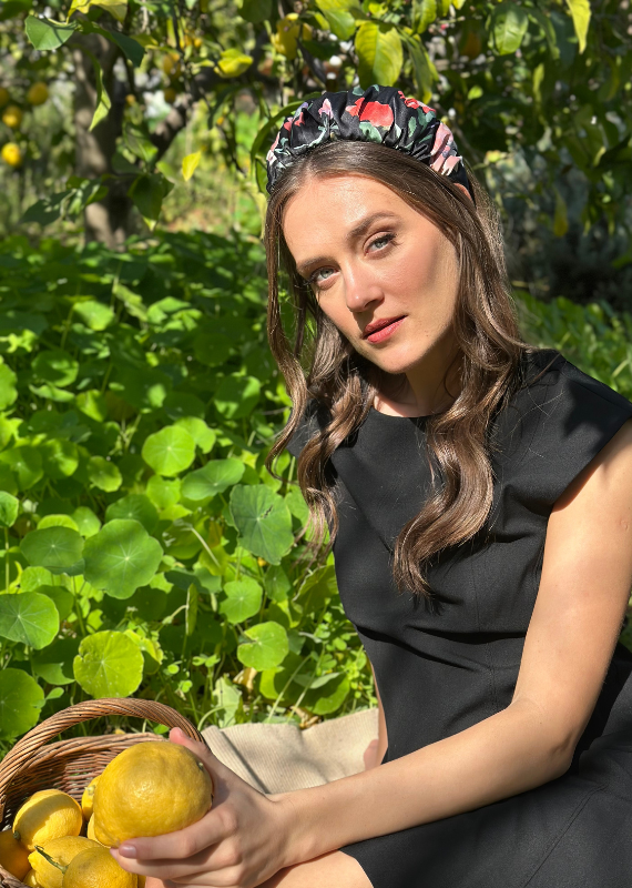 קשת בינונית מילה שחור פרחוני