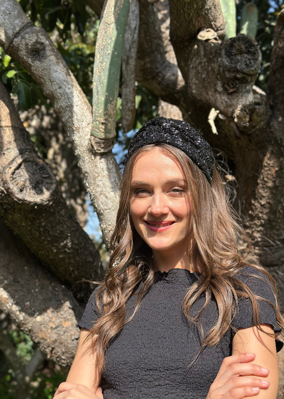 קשת רחבה זואי פייטים שחורים