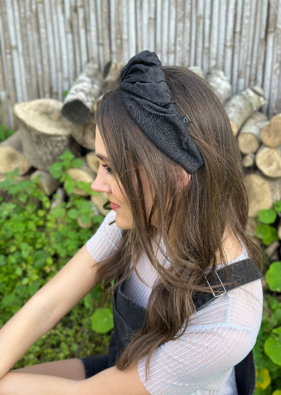 קשת סלין ג׳ינס שחור