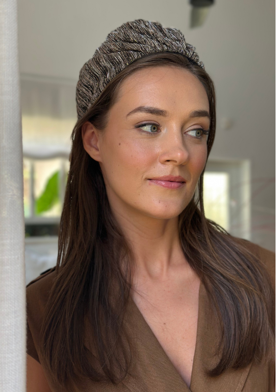 קשת רחבה אריה ברונזה