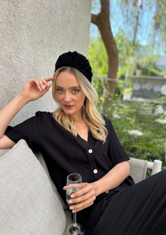 קשת רחבה אריה שחור