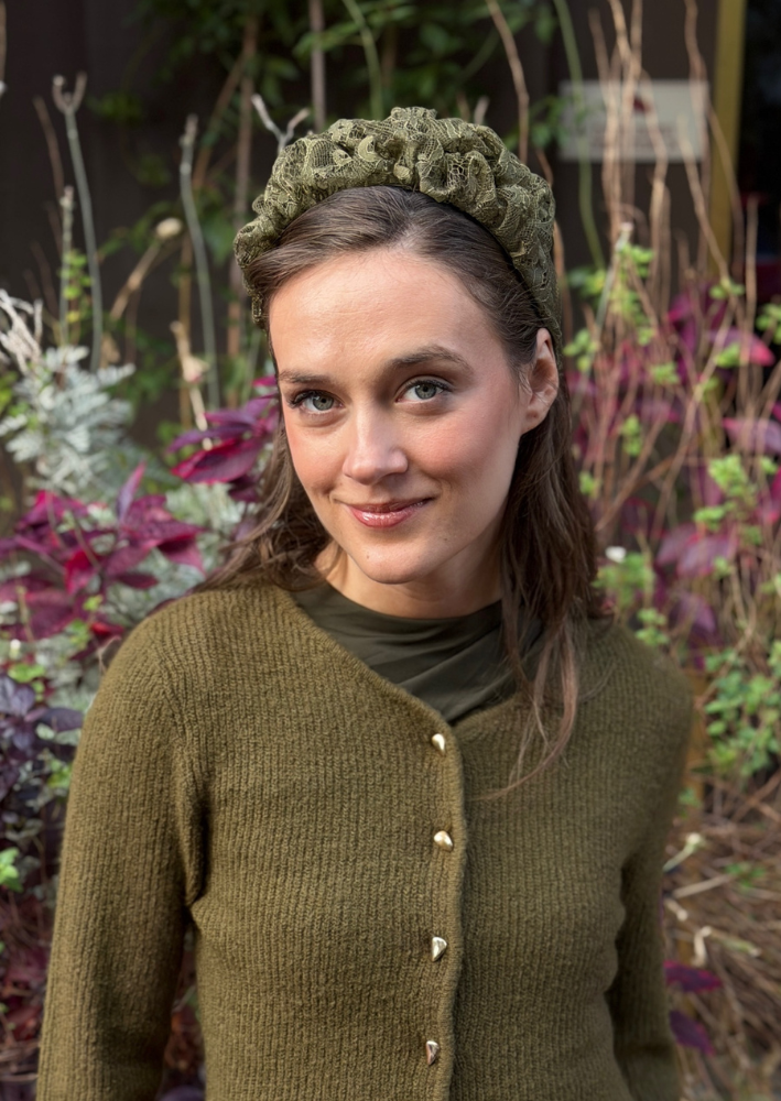 קשת בינונית רנה תחרה ירוק זית