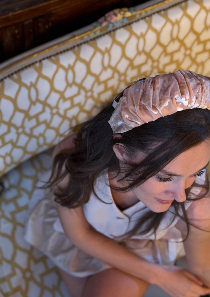 קשת בינונית ויולה קטיפה ניוד