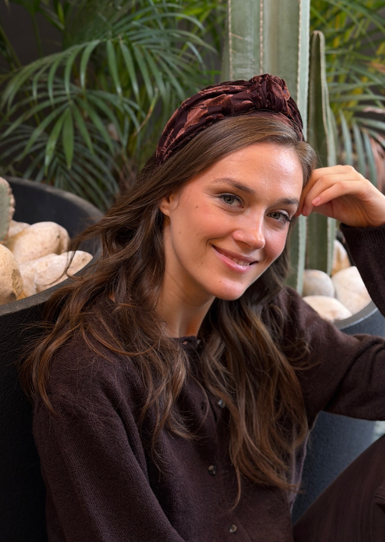 קשת בינונית מאיה חום שוקולד