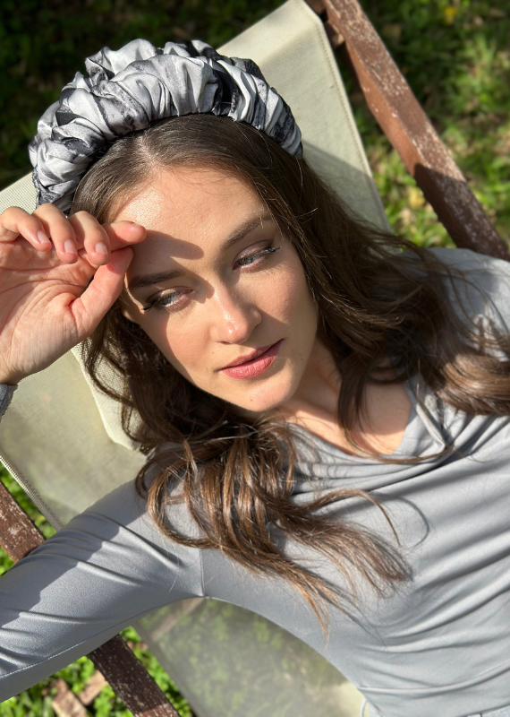 קשת צרה נמסיס ירח