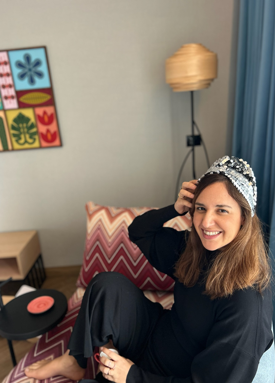 קשת רחבה זואי פייטים כסופים