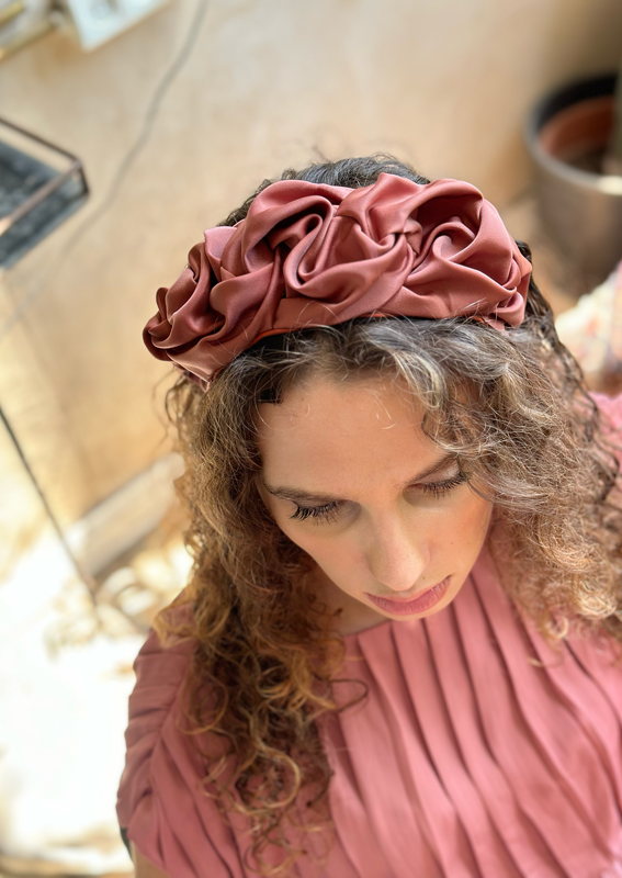 קשת בינונית אלן רוז