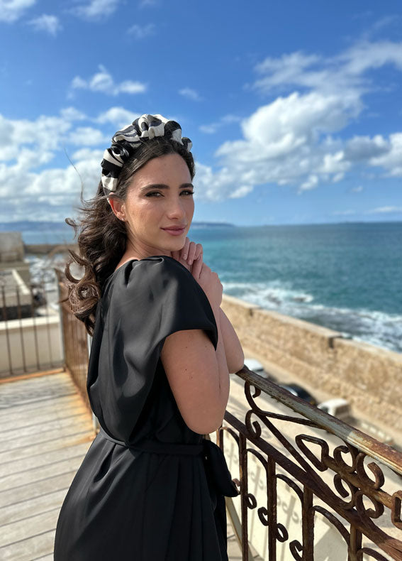 קשת ויולה גוונים של שחור