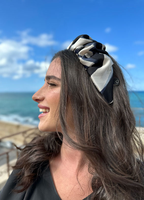 קשת ויולה גוונים של שחור