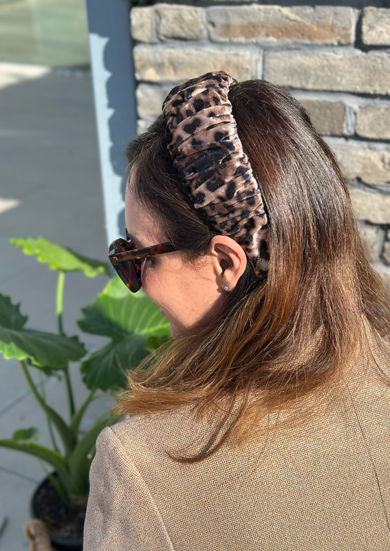 קשת צרה מילה קטיפה מנומרת