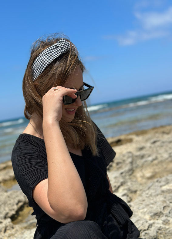 קשת סוף צרה משובץ שחור