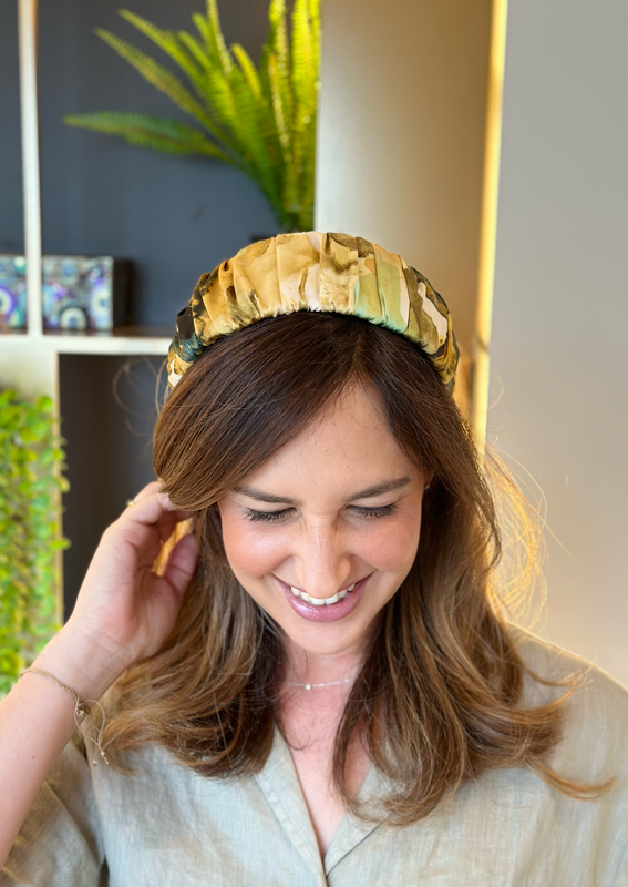 קשת מילה ירוק שמנת