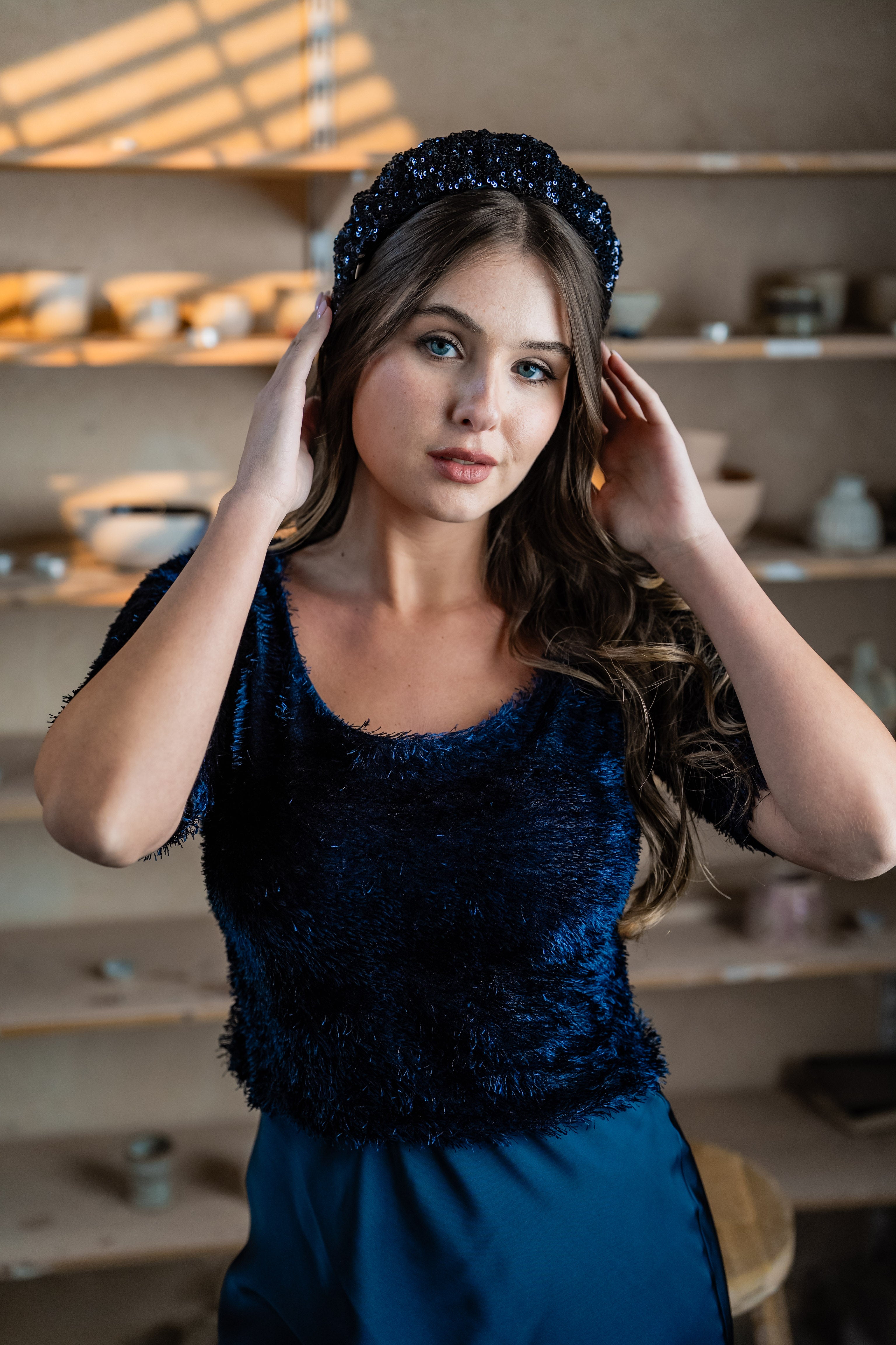 קשת קאסיה צרה פייטים כחול