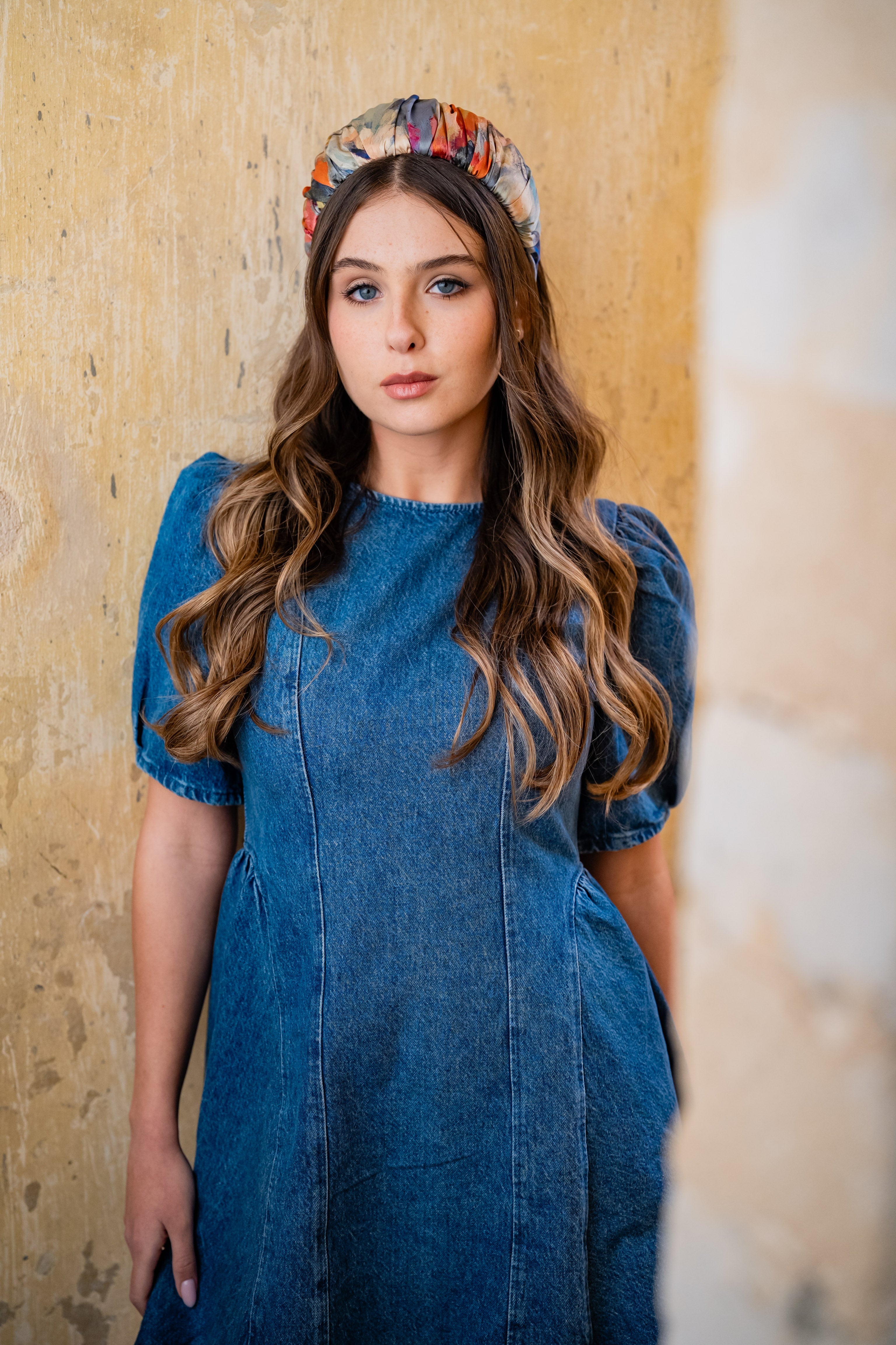 קשת מילה בינונית מונה