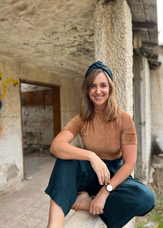 קשת לוטוס ירוק עמוק