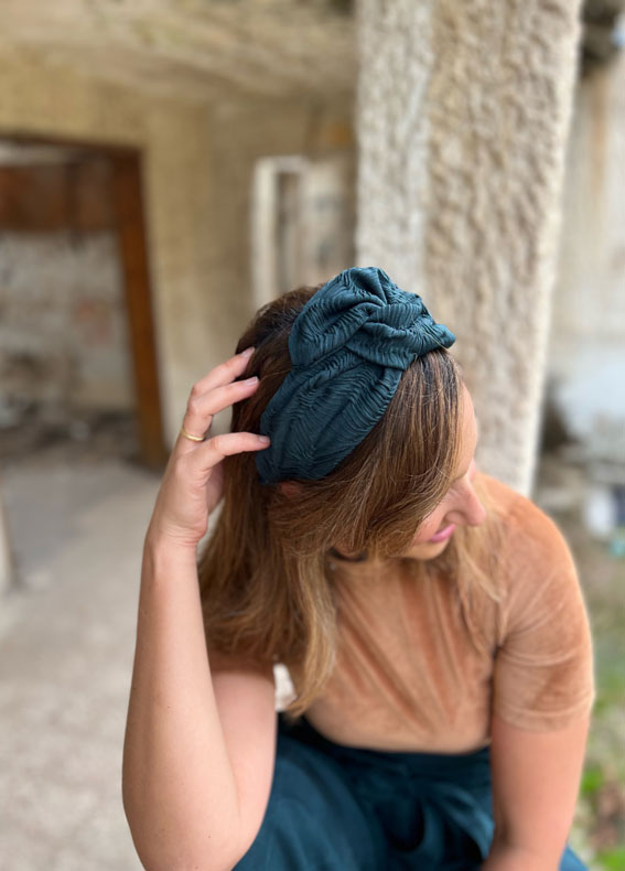 קשת לוטוס ירוק עמוק