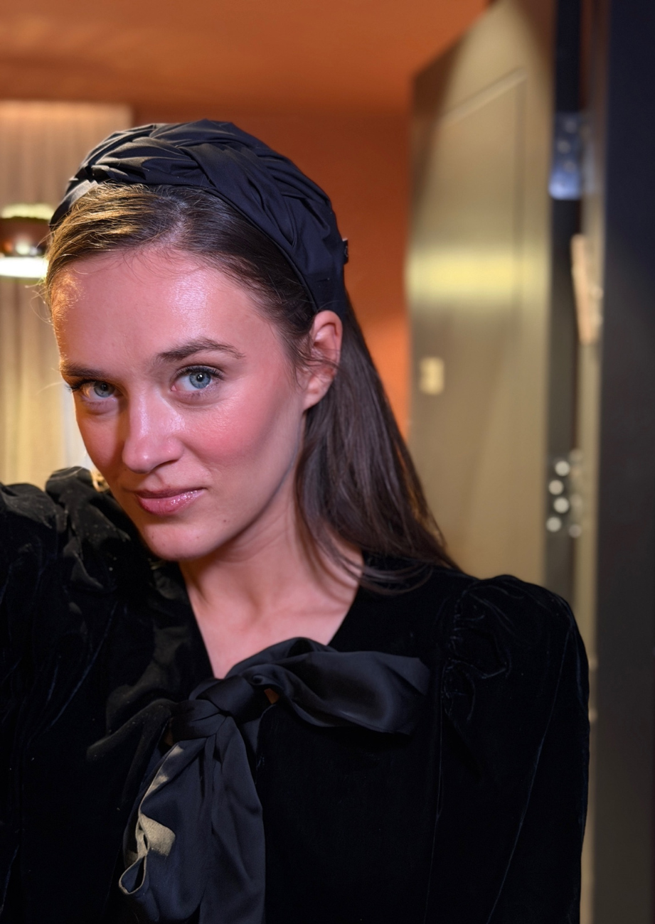 סרט לונה שחור