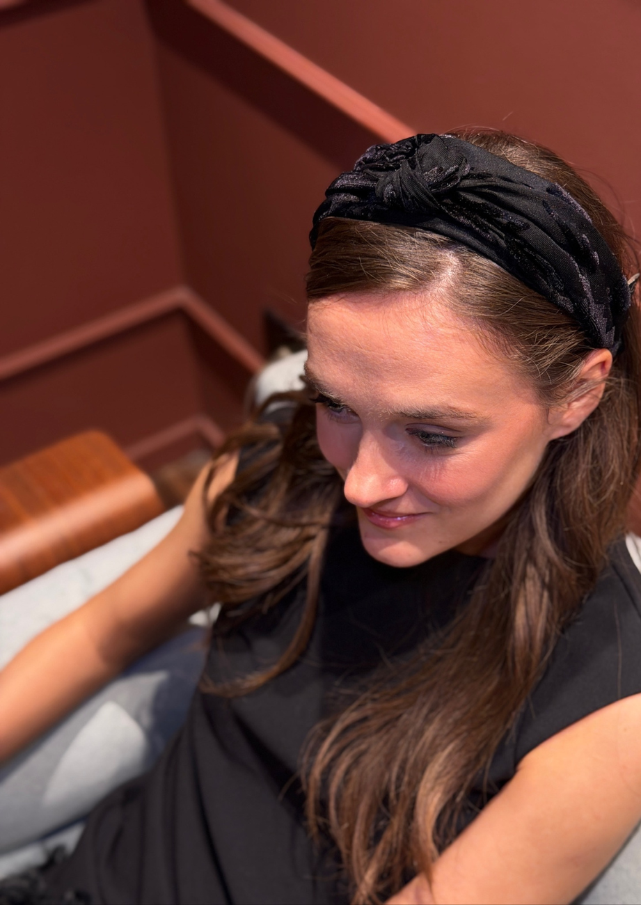 קשת צרה מאיה שחורה