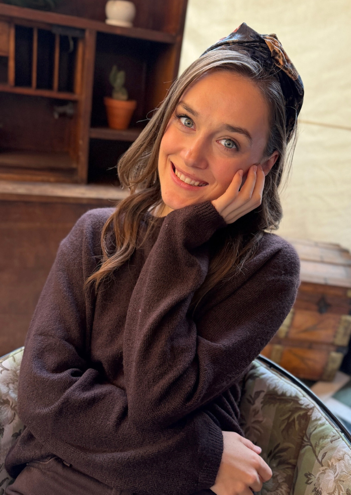 קשת זואי צרה קטיפה שחור עמוק