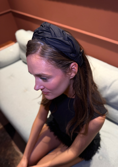 קשת לונה שחורה