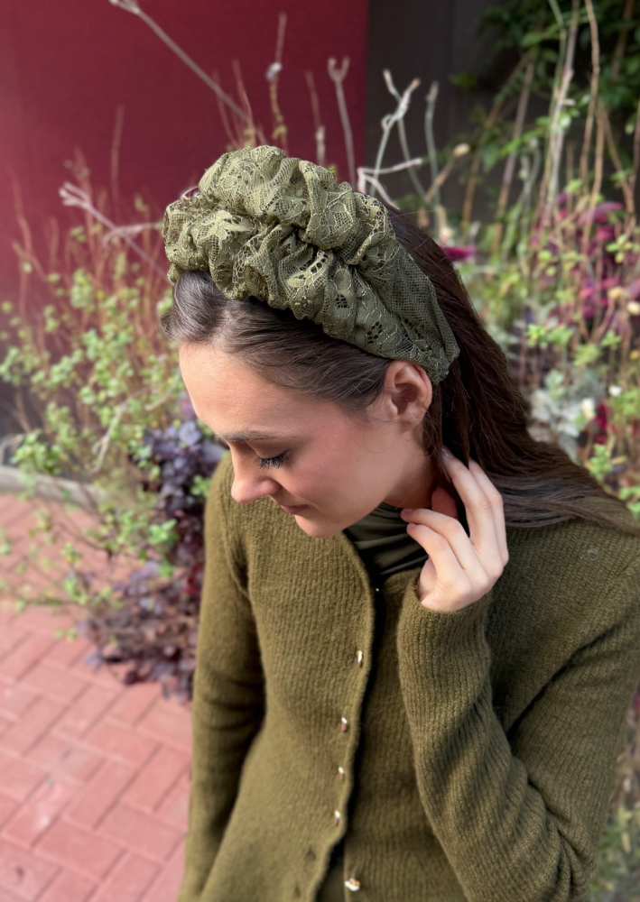 קשת בינונית רנה תחרה ירוק זית