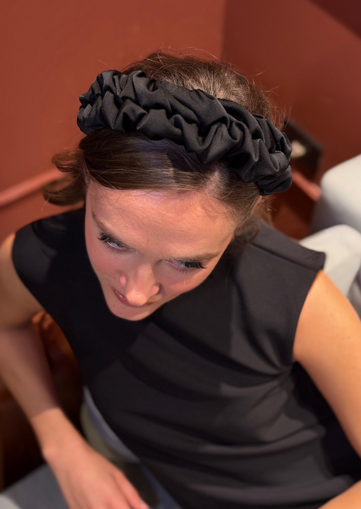 קשת פטיט נמסיס שחורה