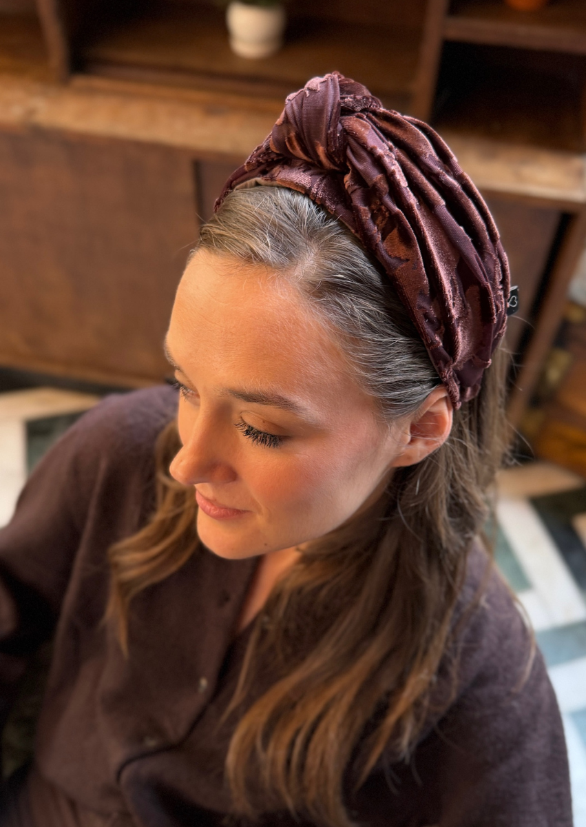 קשת רחבה מאיה חום שוקולד