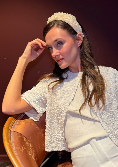 קשת פטיט רנה תחרה שמנת