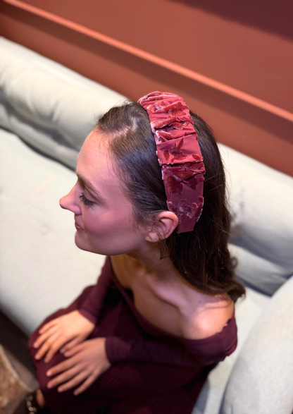 קשת פטיט ויולה קטיפה בורדו מעושן