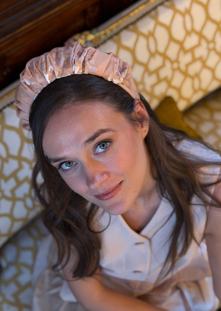 קשת בינונית ויולה קטיפה ניוד