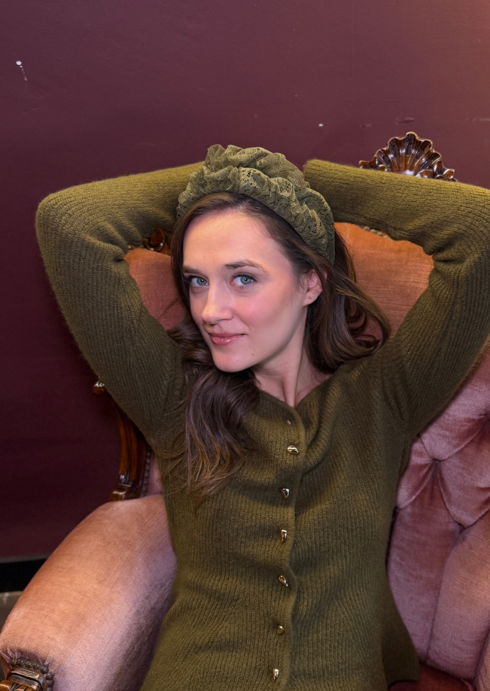 קשת צרה רנה תחרה ירוק זית