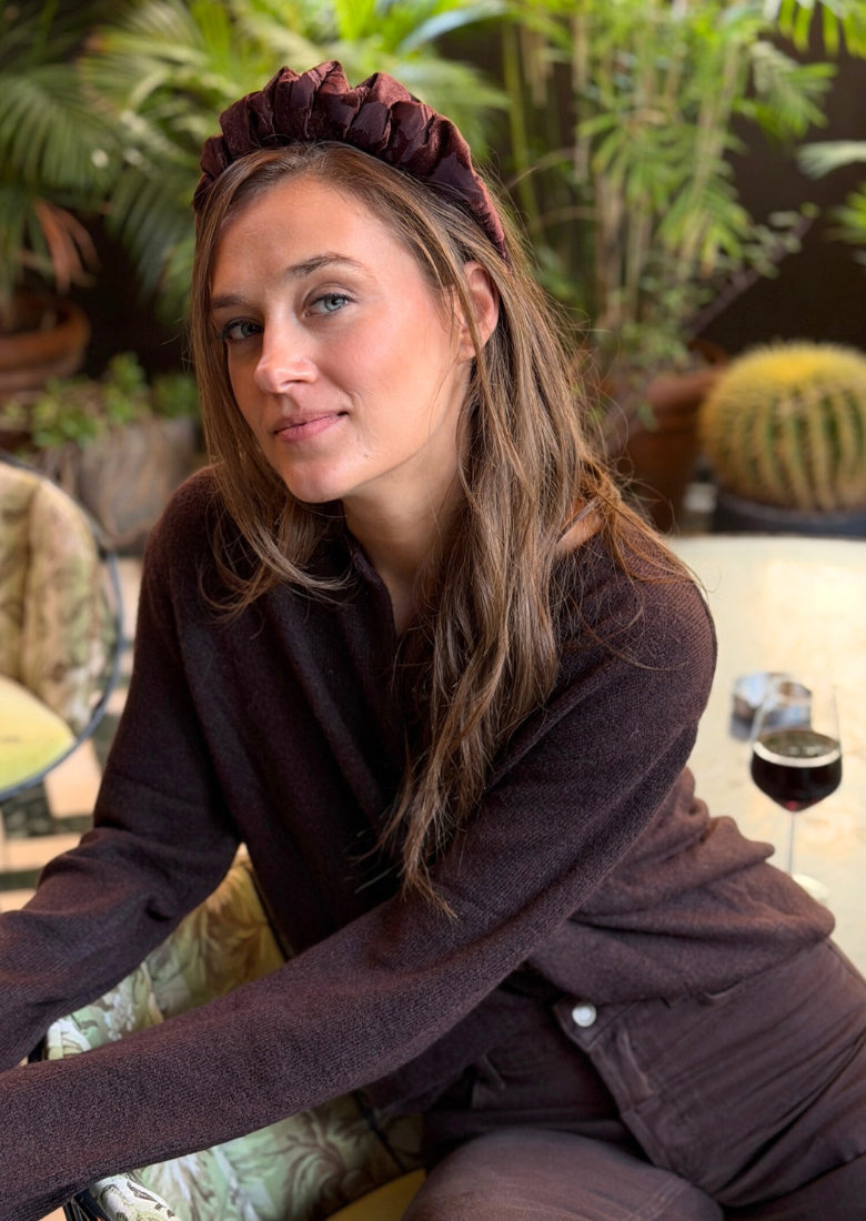 קשת צרה ויולה קטיפה חום שוקולד