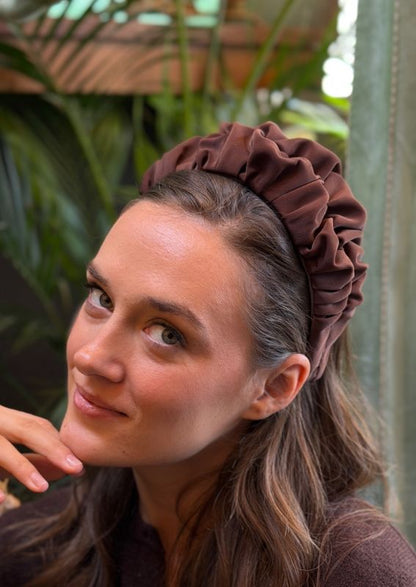 קשת בינונית נמסיס חום שוקולד