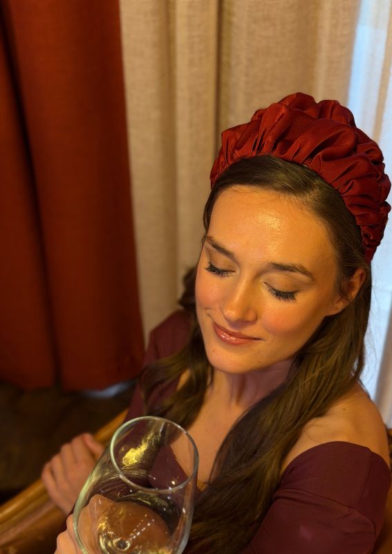 קשת רחבה נמסיס בורדו