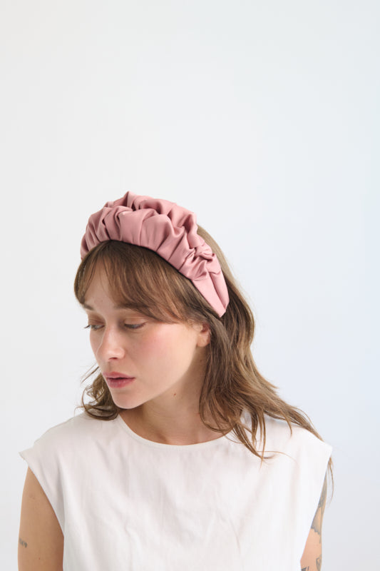 קשת נמסיס צרה מאבי