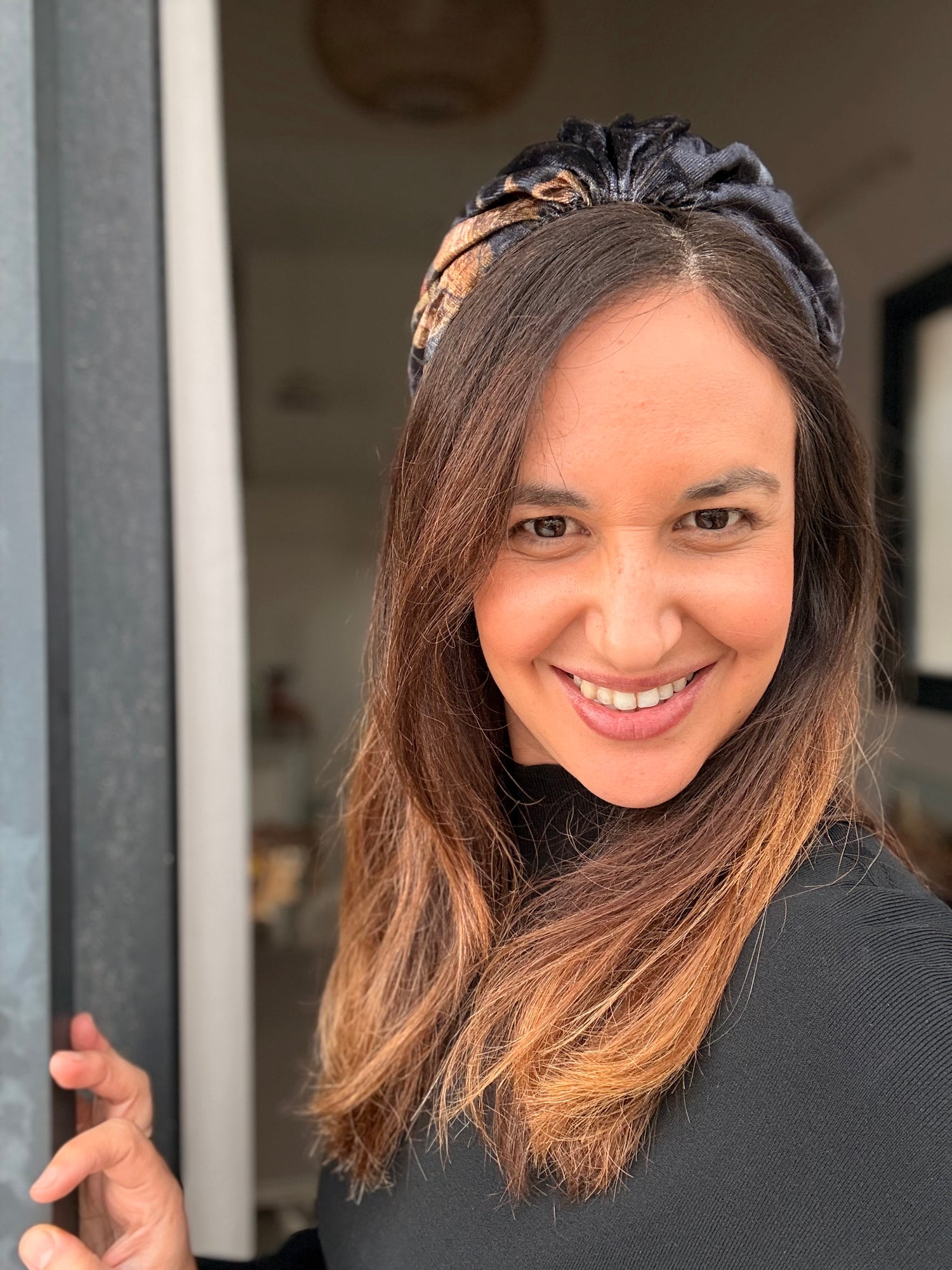 סרט סלין קטיפה שחור עמוק