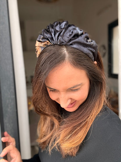 קשת סלין קטיפה שחור עמוק