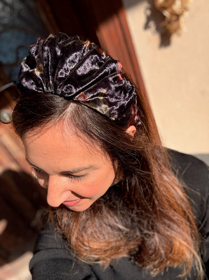 קשת בינונית סלין קטיפה שחור עמוק