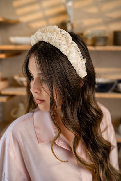 קשת רנה צרה תחרה חמאה - NOW