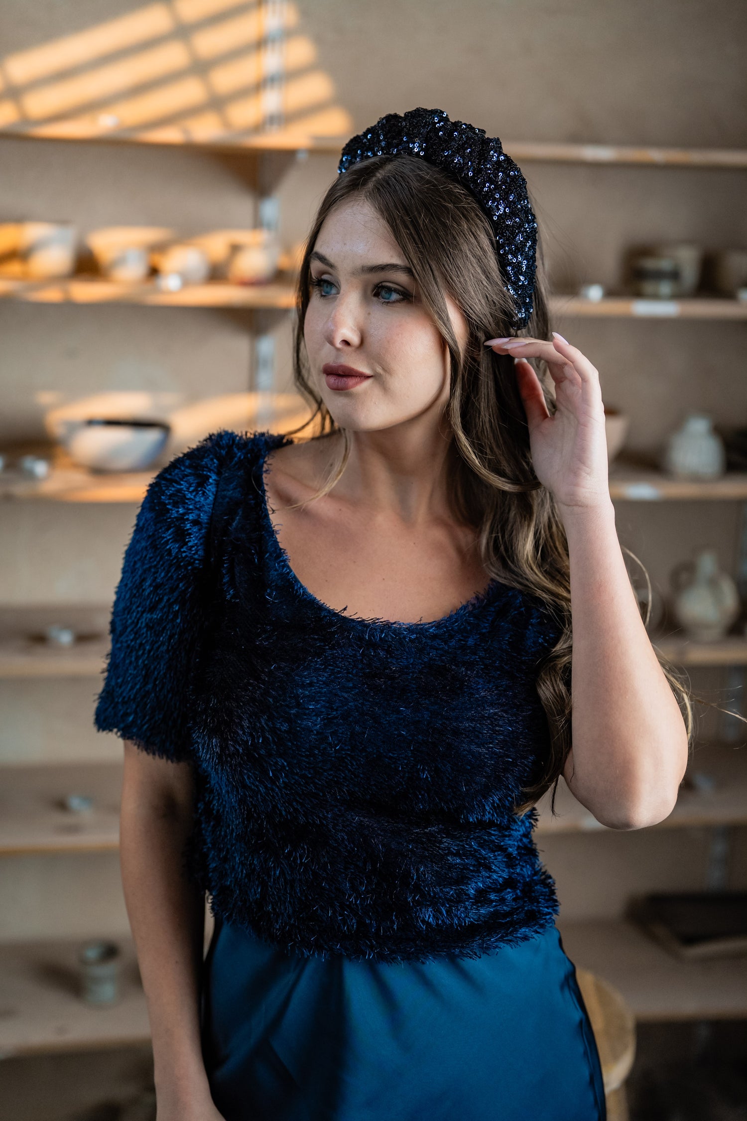 קשת קאסיה צרה פייטים כחול