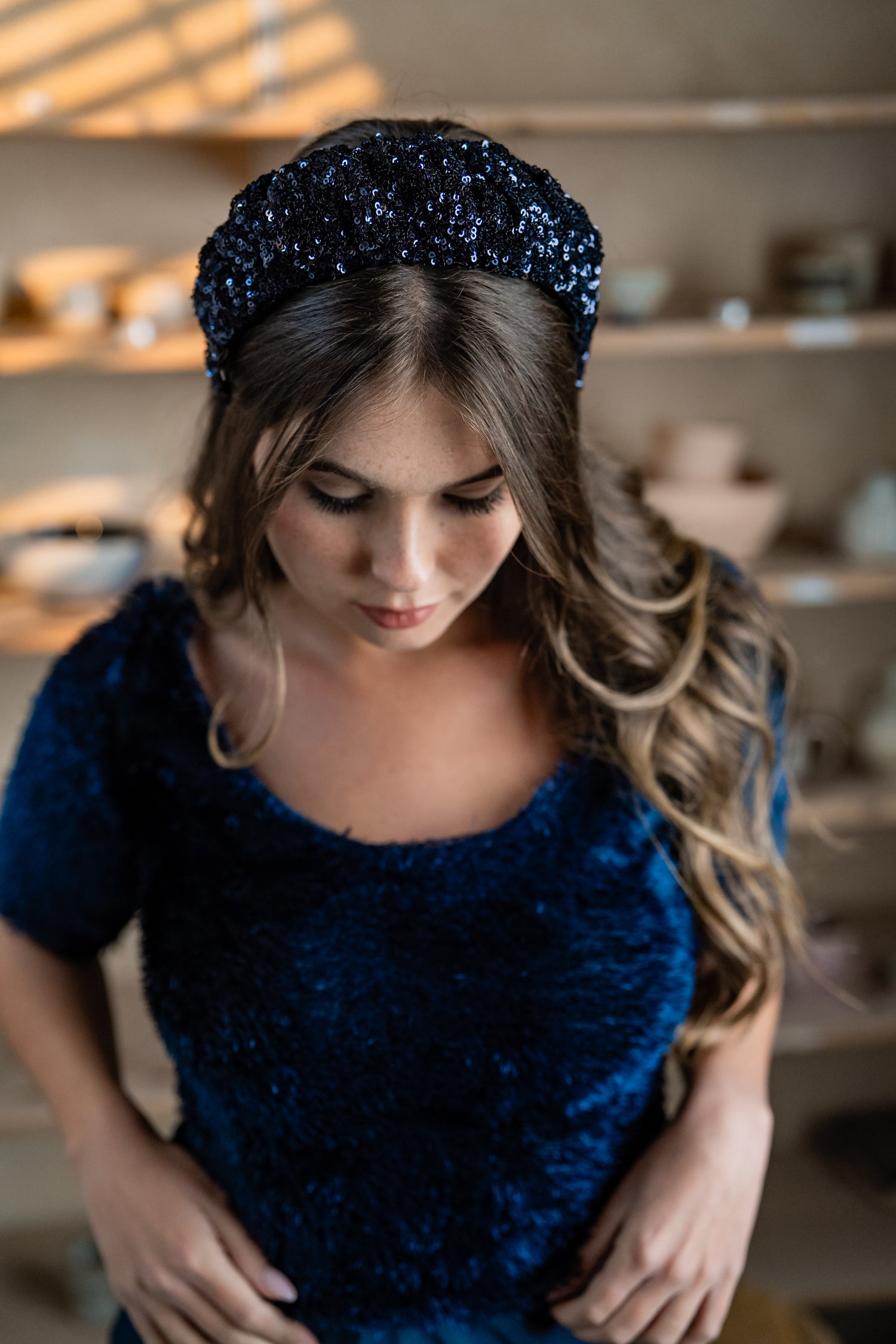 קשת קאסיה צרה פייטים כחול