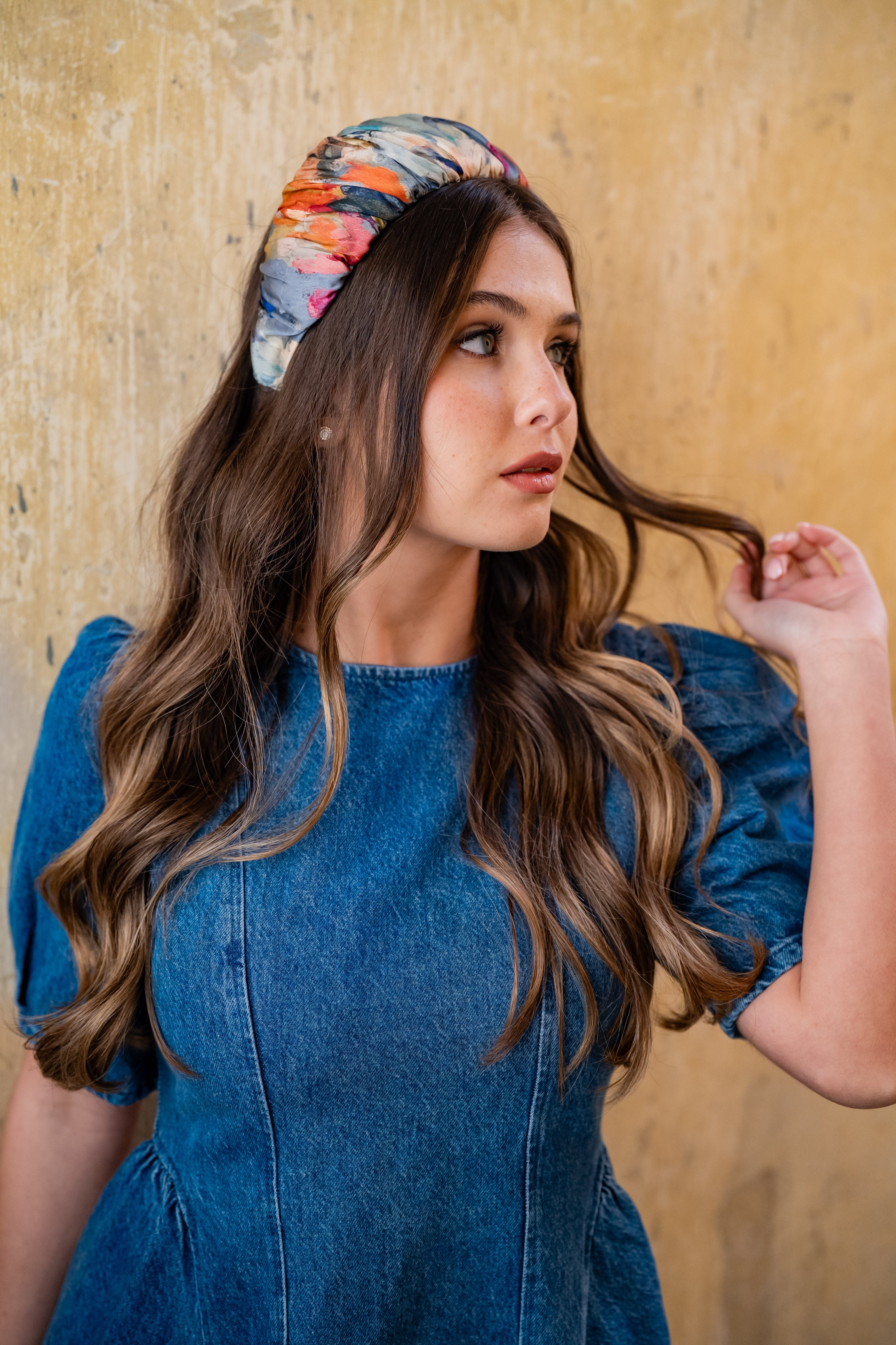 קשת מילה בינונית מונה