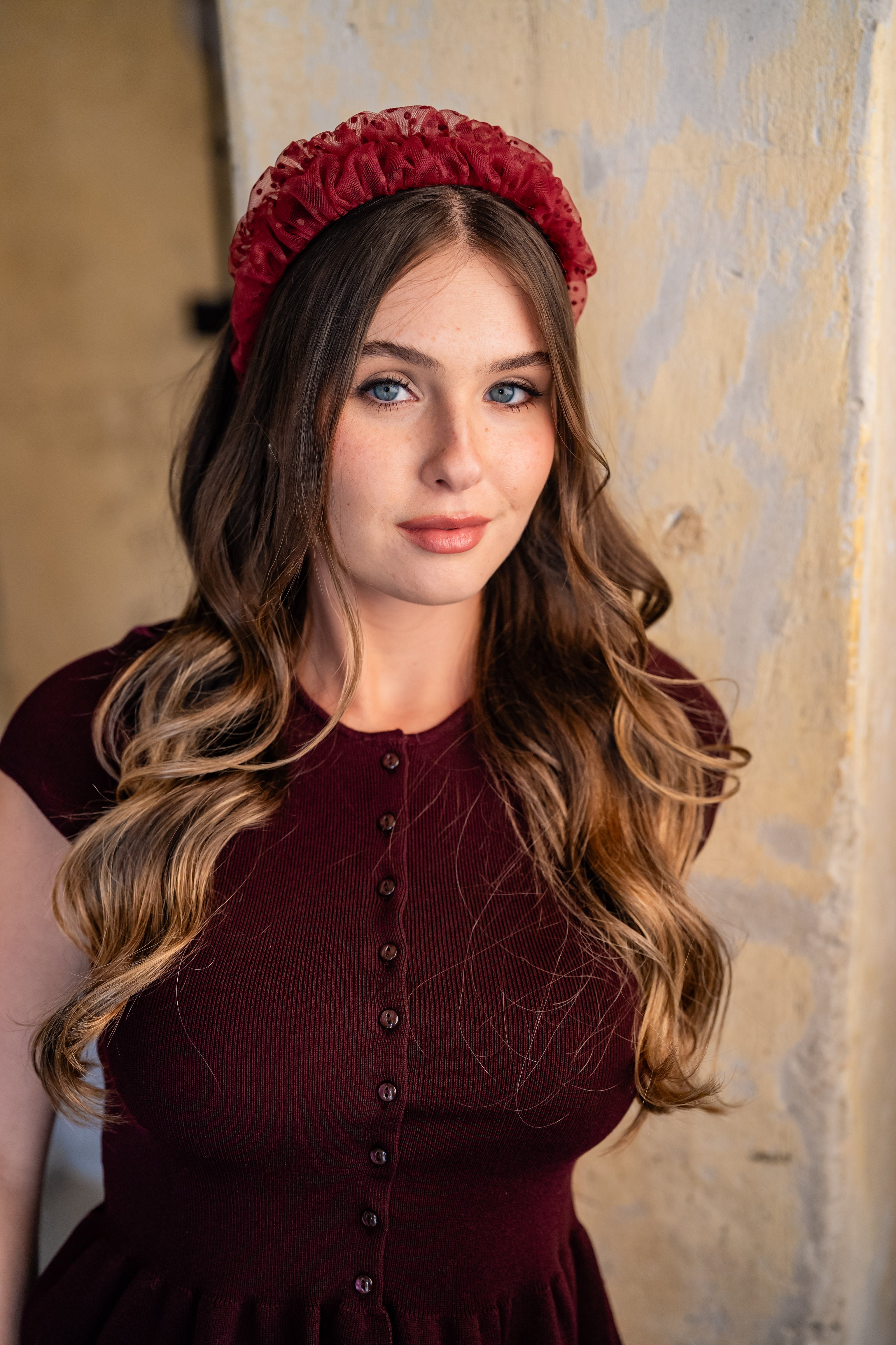 קשת רנה צרה נקודות בורדו